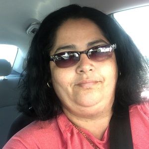 Meet your Posher, Yisel